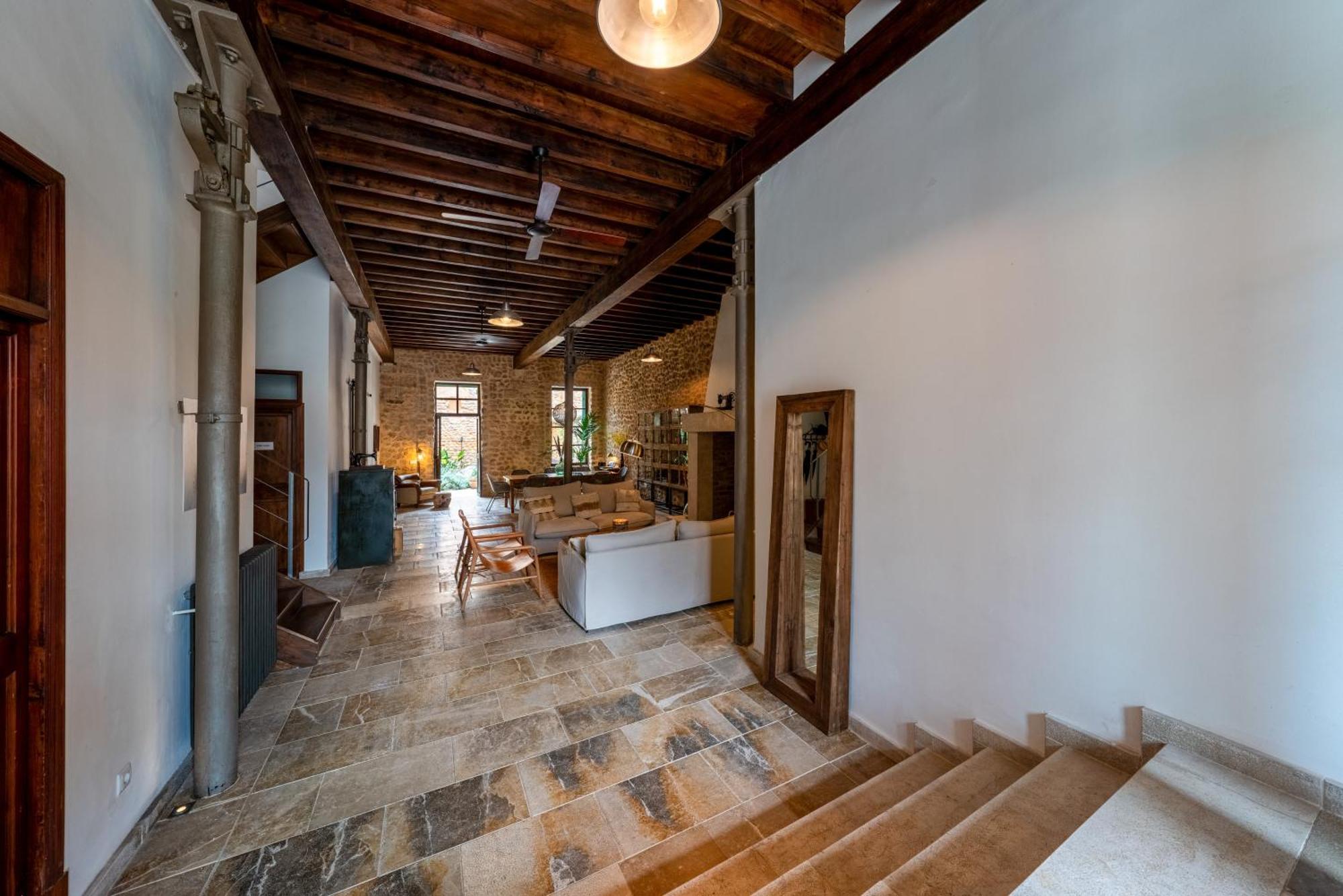 Готель Loft1882 Сольєр Екстер'єр фото